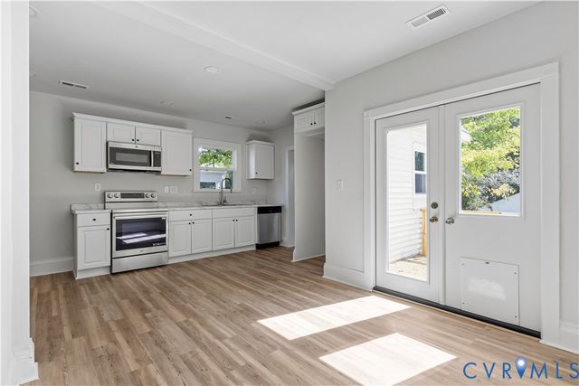2513 Maplewood Rd, Henrico, VA 23228