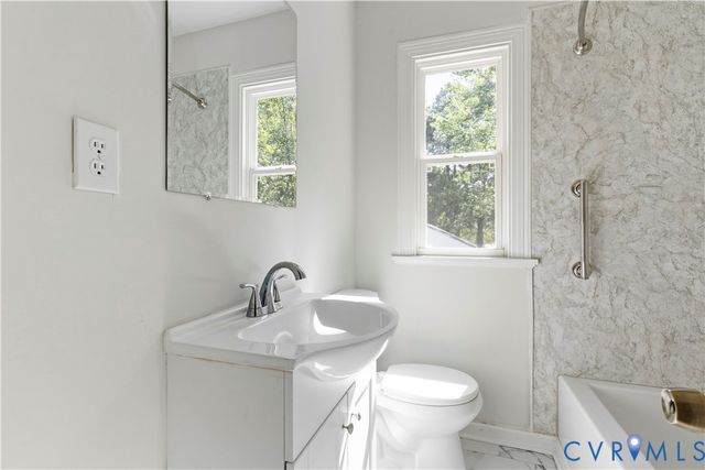 2513 Maplewood Rd, Henrico, VA 23228
