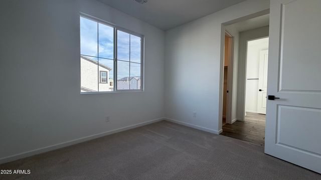 26327 N 24TH Glen, Phoenix, AZ 85085