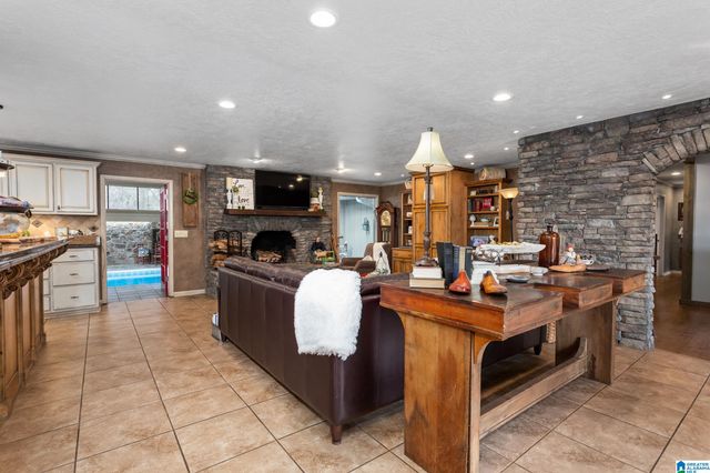 115 SANDY LANE, Anniston, AL 36207