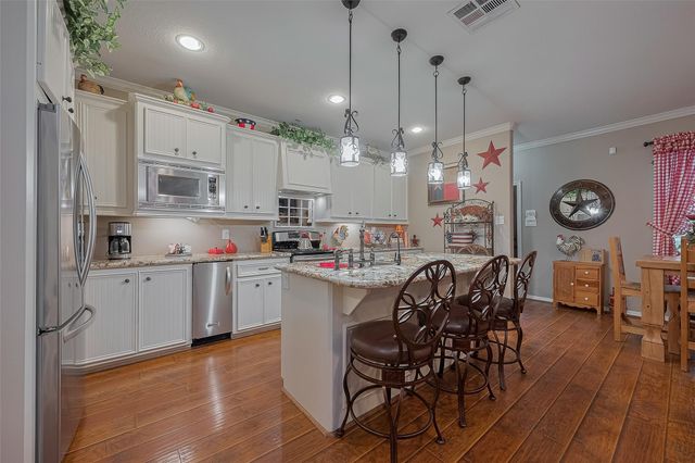 602 Fm 2693 Rd East, New Waverly, TX 77358