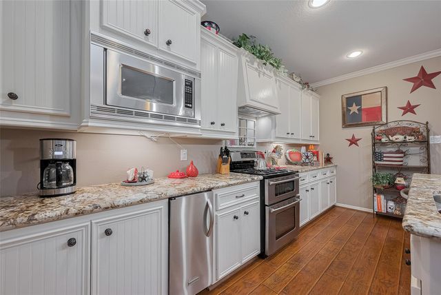 602 Fm 2693 Rd East, New Waverly, TX 77358