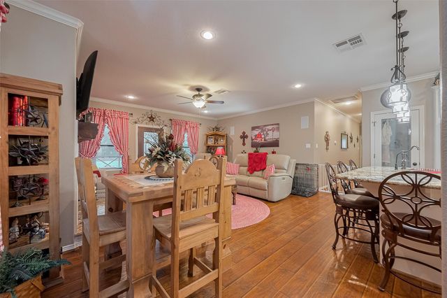 602 Fm 2693 Rd East, New Waverly, TX 77358