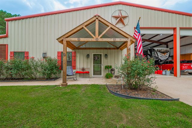 602 Fm 2693 Rd East, New Waverly, TX 77358