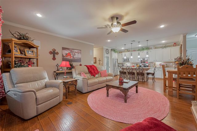 602 Fm 2693 Rd East, New Waverly, TX 77358