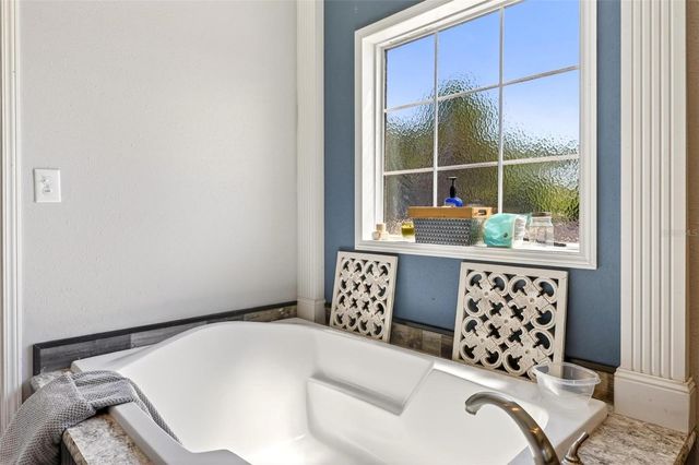 18350 SE 42ND PLACE, Morriston, FL 32668