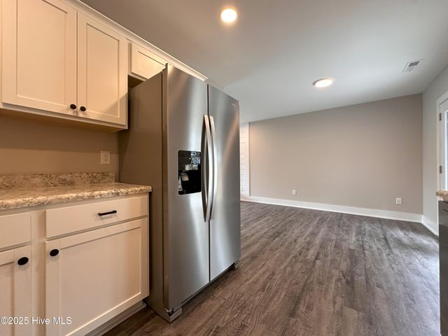 2041 Steeple Chase Court, Jacksonville, NC 28546