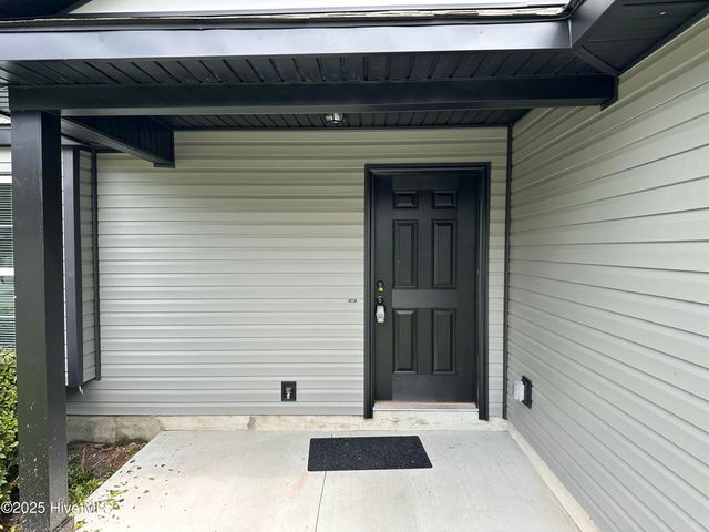 2041 Steeple Chase Court, Jacksonville, NC 28546