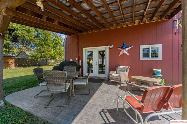 16604 Main Street, Bellevue, NE 68123