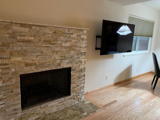 292 Cruise Way, Sacramento, CA 95831