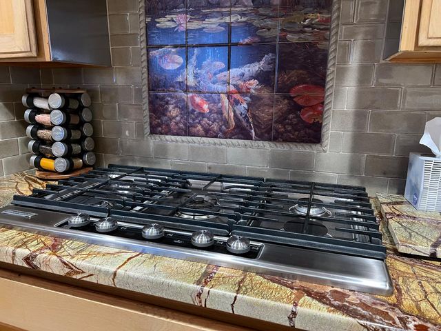 292 Cruise Way, Sacramento, CA 95831