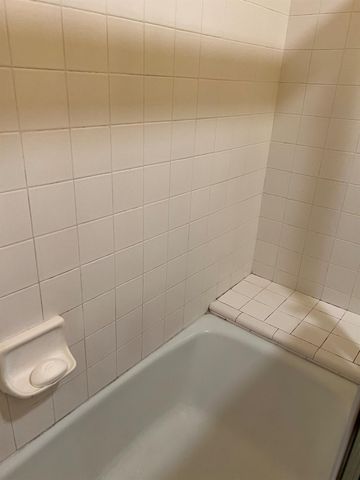 292 Cruise Way, Sacramento, CA 95831