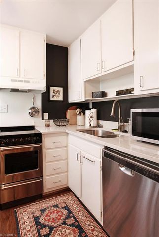 1306 Eaton Place B, High Point, NC 27262