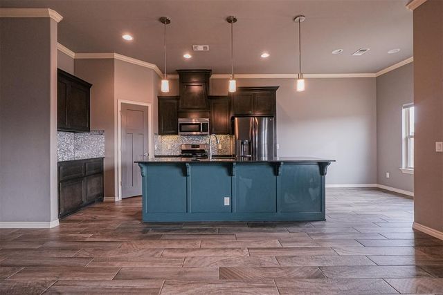 7208 NW 146th Street, Oklahoma City, OK 73142