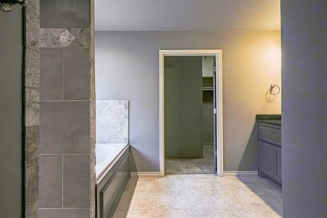 7208 NW 146th Street, Oklahoma City, OK 73142