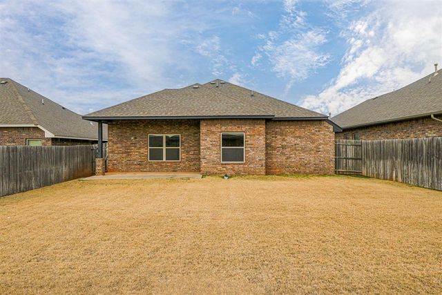 7208 NW 146th Street, Oklahoma City, OK 73142