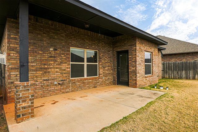 7208 NW 146th Street, Oklahoma City, OK 73142