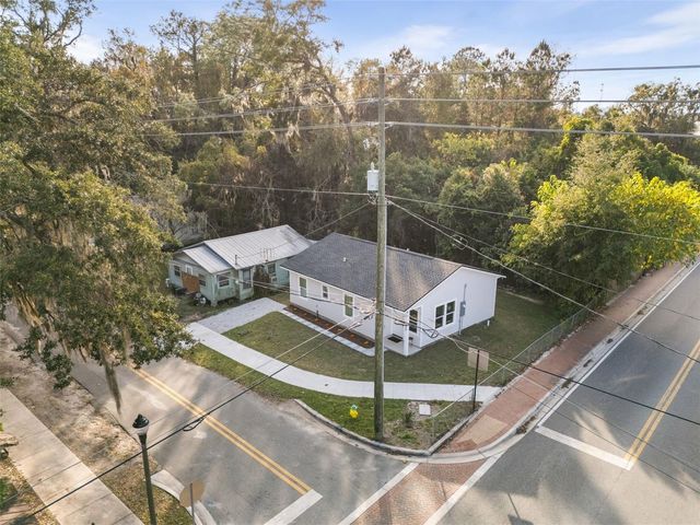 702 SE 8TH STREET, Gainesville, FL 32601