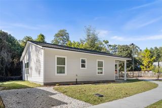 702 SE 8TH STREET, Gainesville, FL 32601