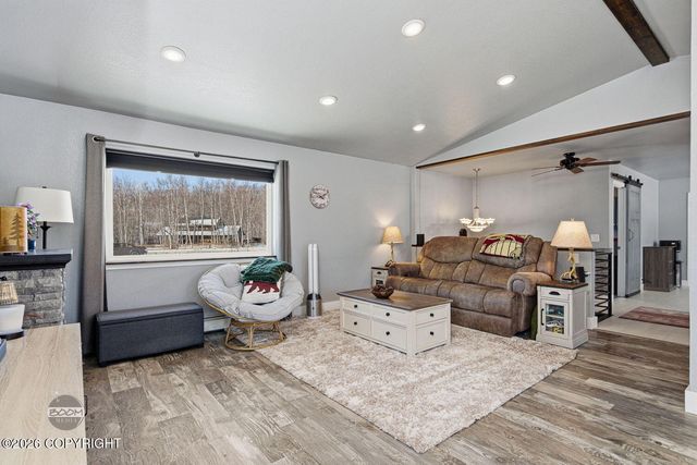 1254 E Glenwood Avenue, Wasilla, AK 99654