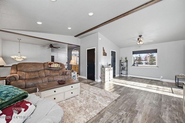 1254 E Glenwood Avenue, Wasilla, AK 99654