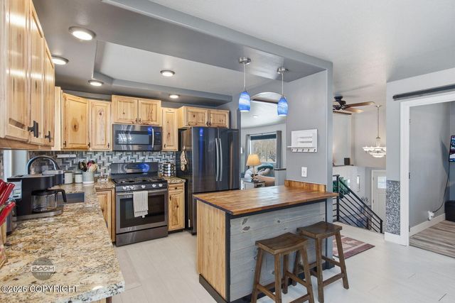 1254 E Glenwood Avenue, Wasilla, AK 99654