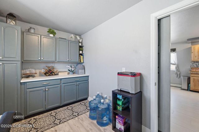 1254 E Glenwood Avenue, Wasilla, AK 99654