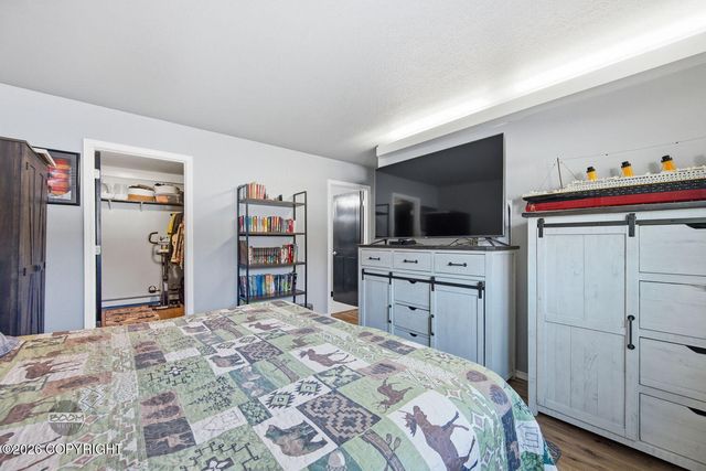 1254 E Glenwood Avenue, Wasilla, AK 99654