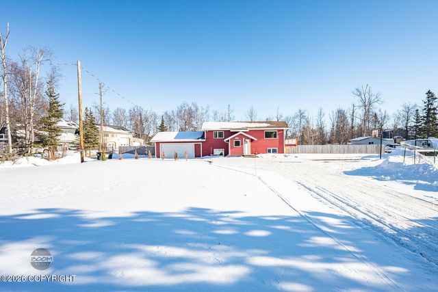 1254 E Glenwood Avenue, Wasilla, AK 99654