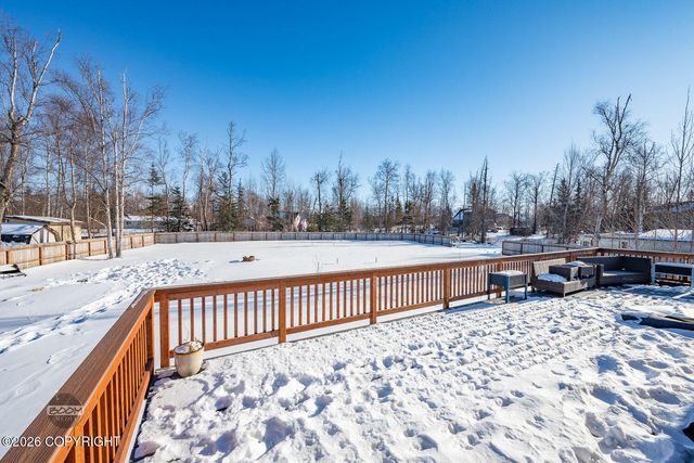 1254 E Glenwood Avenue, Wasilla, AK 99654