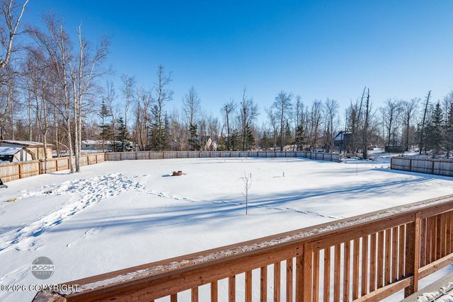 1254 E Glenwood Avenue, Wasilla, AK 99654