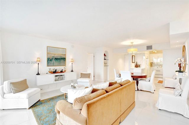2201 S Ocean Drive 604, Hollywood, FL 33019