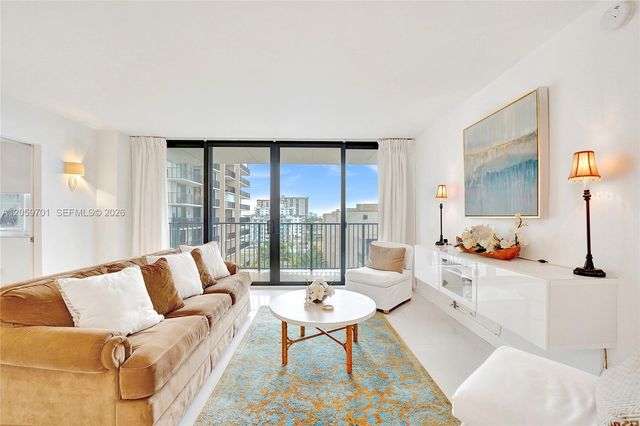 2201 S Ocean Drive 604, Hollywood, FL 33019