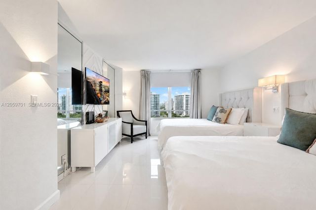 2201 S Ocean Drive 604, Hollywood, FL 33019