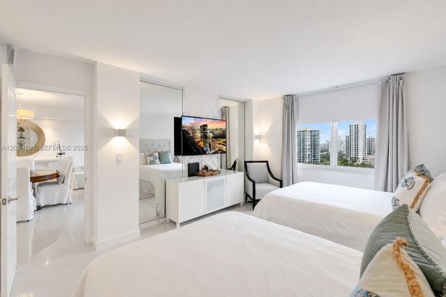 2201 S Ocean Drive 604, Hollywood, FL 33019