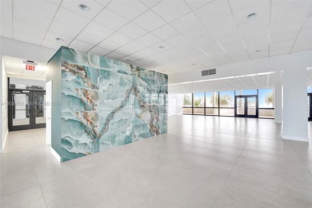 2201 S Ocean Drive 604, Hollywood, FL 33019