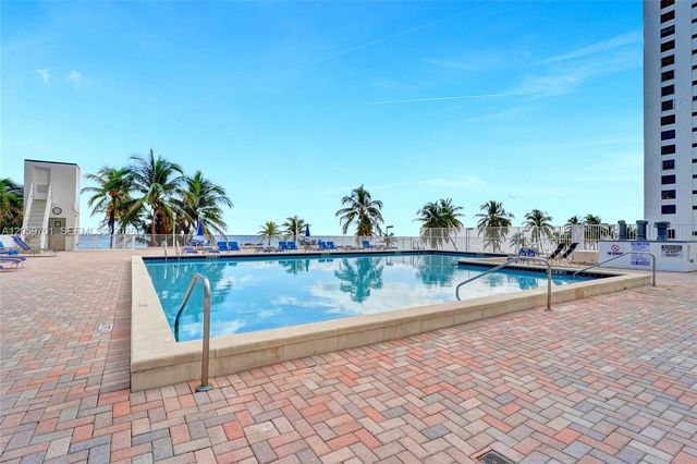 2201 S Ocean Drive 604, Hollywood, FL 33019