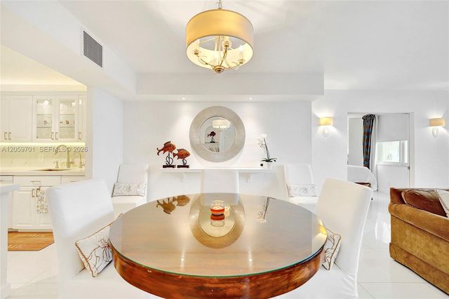 2201 S Ocean Drive 604, Hollywood, FL 33019