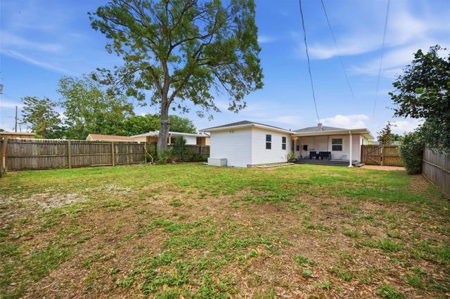 1337 34TH AVENUE N, St Petersburg, FL 33704