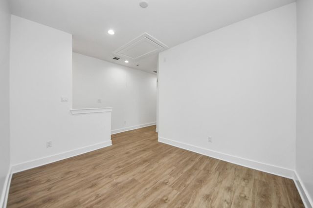 5029 Broom Street B, Houston, TX 77091