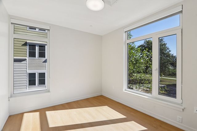 77 New 101, Cambridge, MA 02138