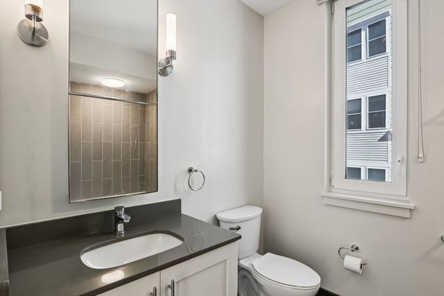 77 New 101, Cambridge, MA 02138