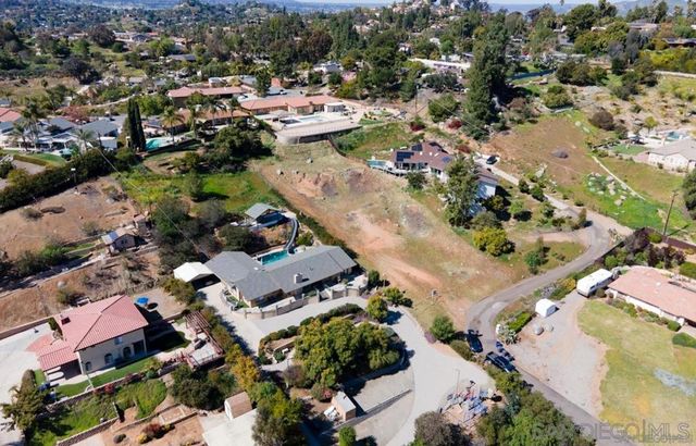 1526 Vista Vereda, El Cajon, CA 92019
