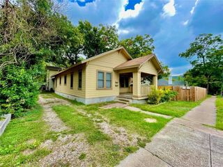 506 E 38th ST A, Austin, TX 78705