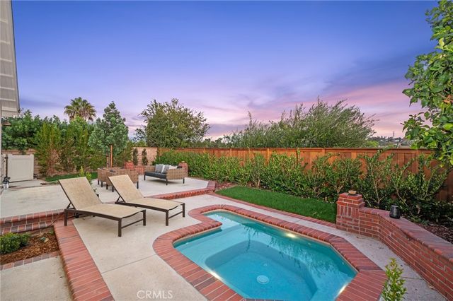 25182 Stockport, Laguna Hills, CA 92653