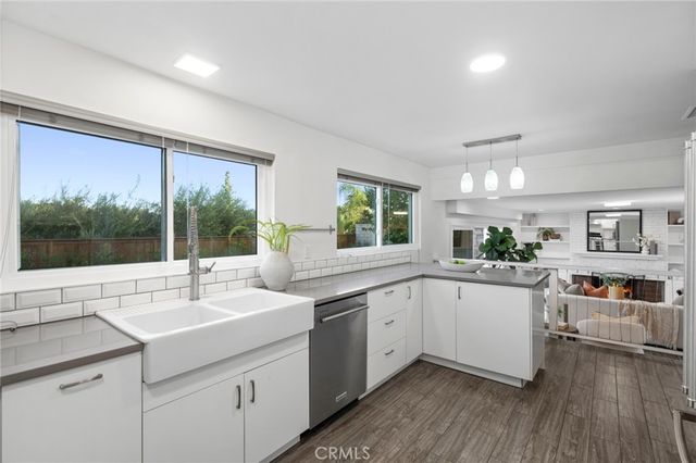 25182 Stockport, Laguna Hills, CA 92653