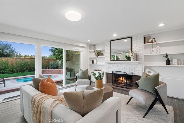 25182 Stockport, Laguna Hills, CA 92653