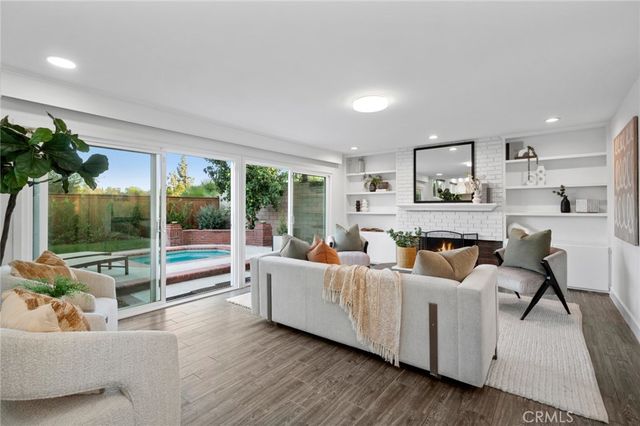 25182 Stockport, Laguna Hills, CA 92653