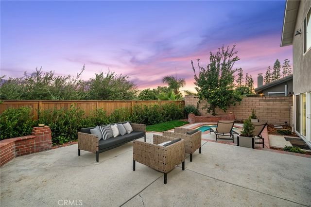 25182 Stockport, Laguna Hills, CA 92653