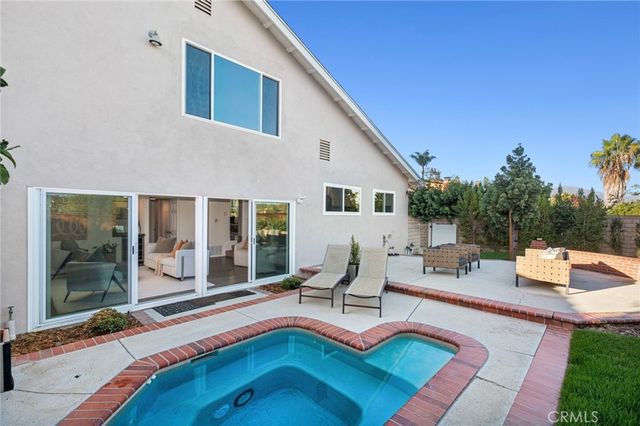 25182 Stockport, Laguna Hills, CA 92653